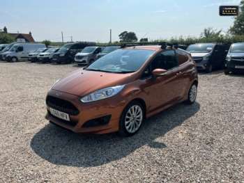 Used Ford Fiesta 2016 for sale - 74825813: Photo