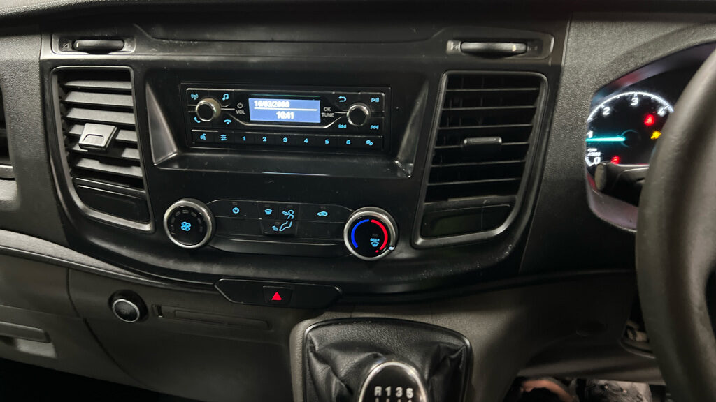 Used Ford Transit Custom 2018 for sale - 77608076: Photo 11