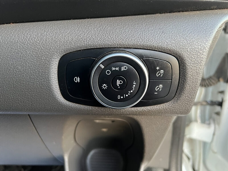 Used Ford Transit Custom 2018 for sale - 77608076: Photo 36