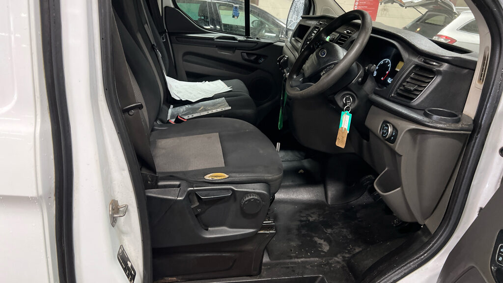 Used Ford Transit Custom 2018 for sale - 77608076: Photo 9