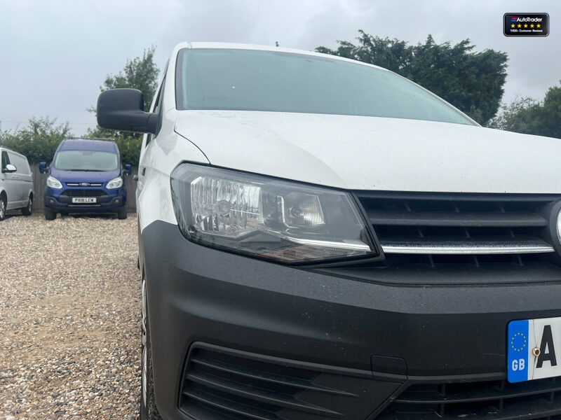 Used Volkswagen Caddy Maxi 2017 for sale - 77041670: Photo 17