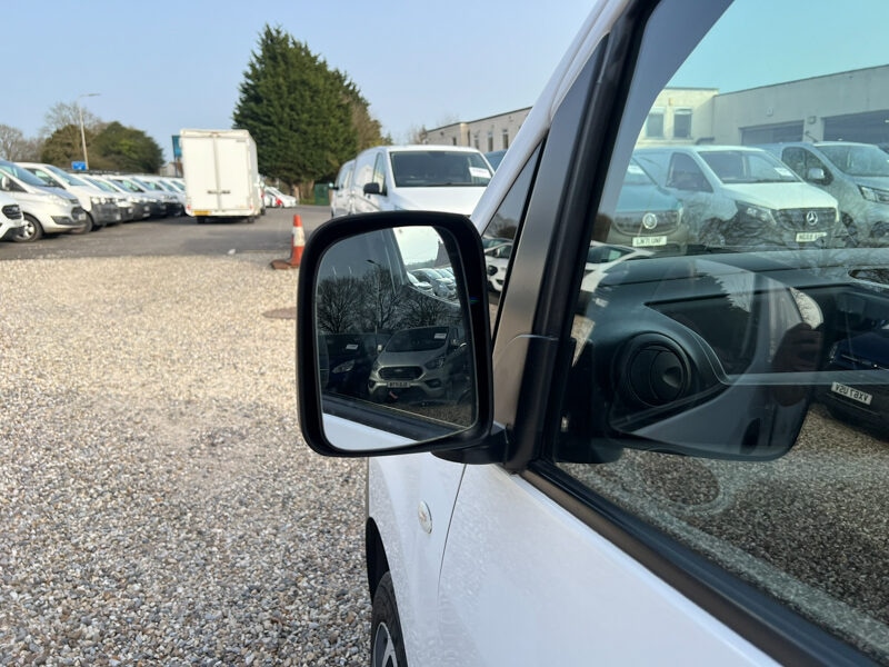 Used Nissan NV200 2010 for sale - 77758835: Photo 19