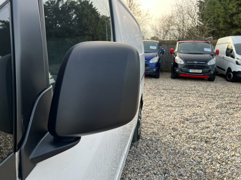 Used Nissan NV200 2010 for sale - 77758835: Photo 20