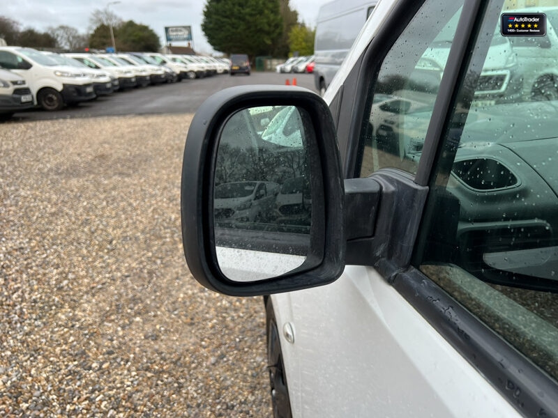 Used Peugeot Partner 2019 for sale - 77042094: Photo 17