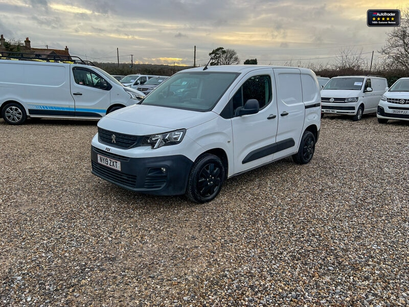 Used Peugeot Partner 2019 for sale - 77042094: Photo 2