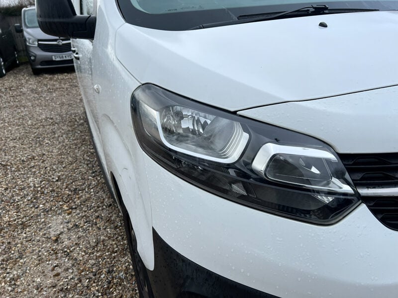 Used Vauxhall Vivaro 2019 for sale - 77431178: Photo 24