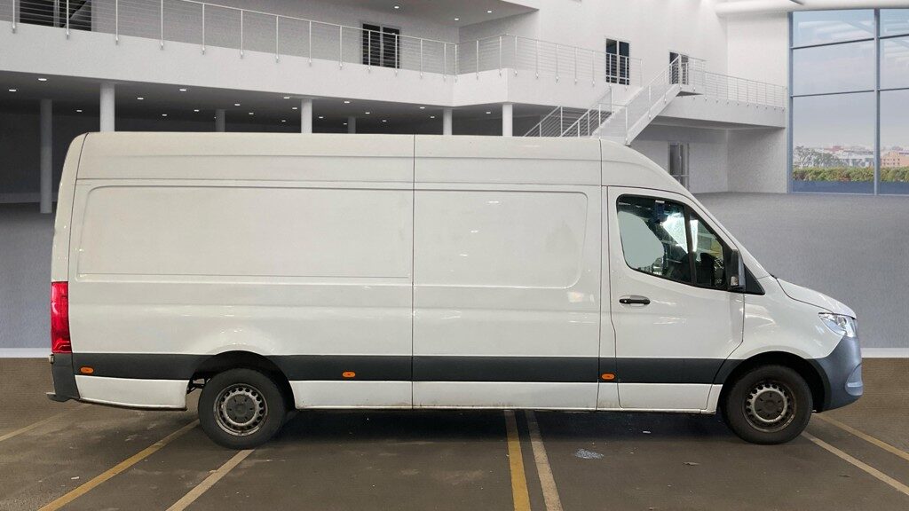 Used Mercedes-Benz Sprinter 2019 for sale - 77608003: Photo 3