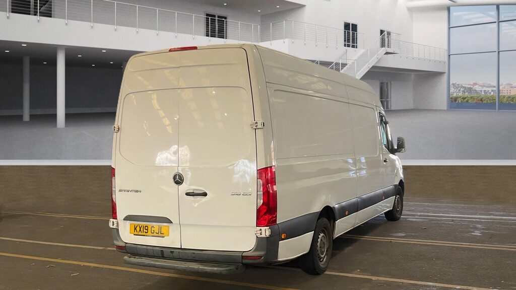 Used Mercedes-Benz Sprinter 2019 for sale - 77608003: Photo 4