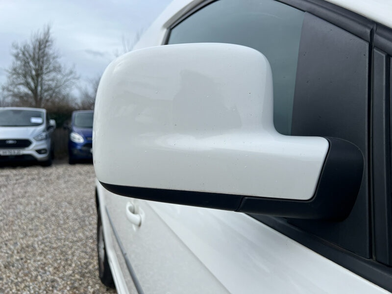 Used Volkswagen Caddy 2018 for sale - 77375881: Photo 15