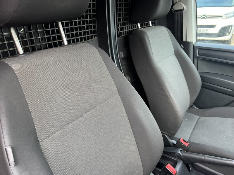 Used Volkswagen Caddy 2018 for sale - 77375881: Photo 24