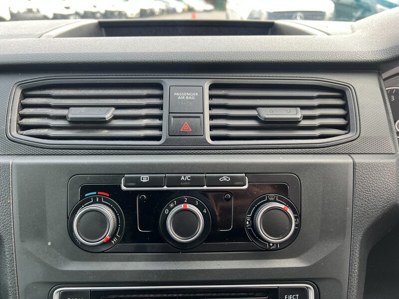 Used Volkswagen Caddy 2018 for sale - 77375881: Photo 37