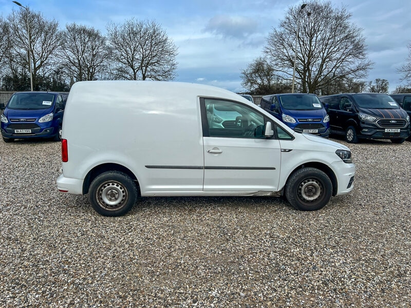 Used Volkswagen Caddy 2018 for sale - 77375881: Photo 5