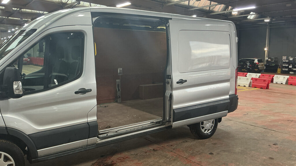 Used Ford Transit 2017 for sale - 77687459: Photo 8