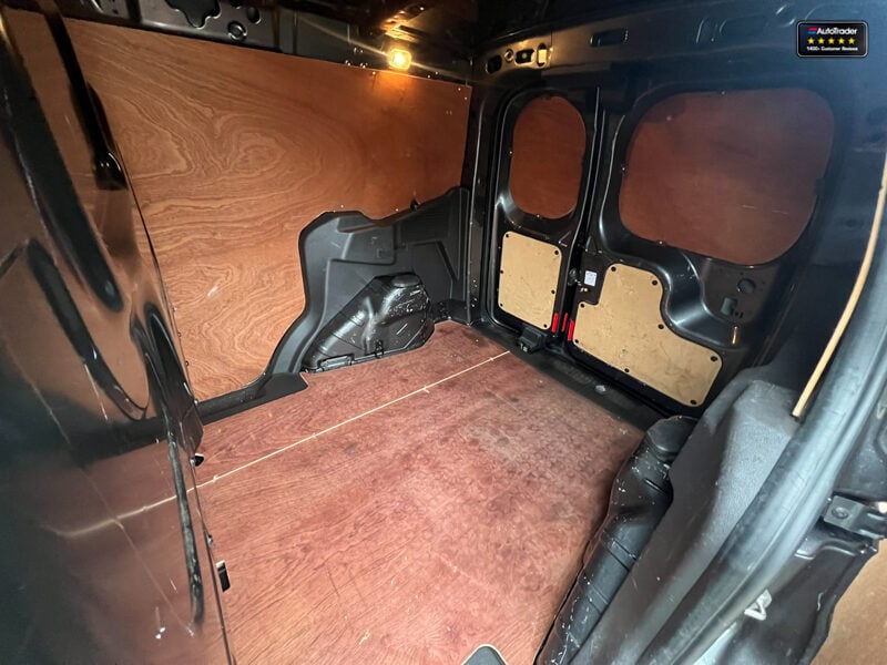 Used Ford Transit Courier 2020 for sale - 77041918: Photo 10