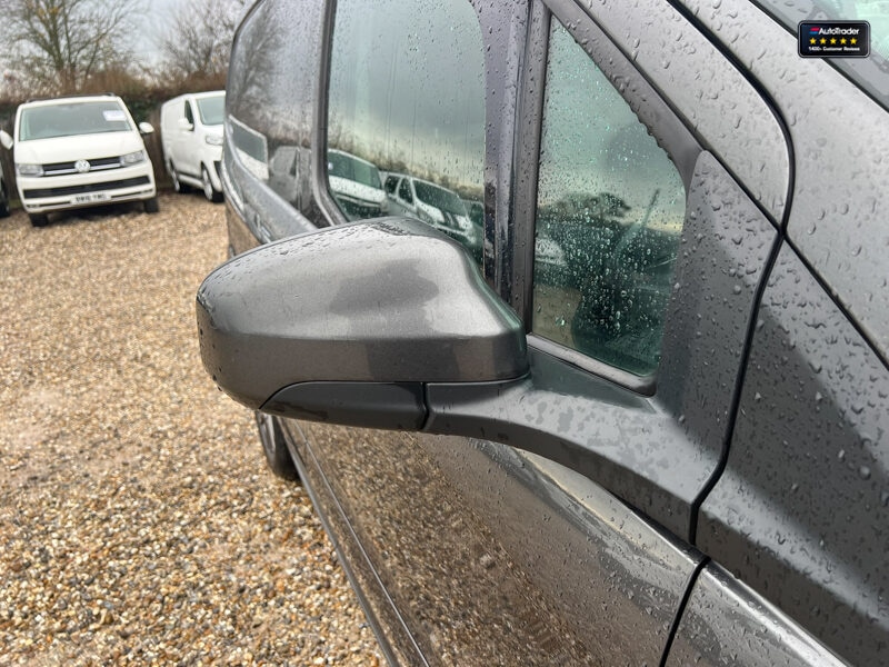 Used Ford Transit Courier 2020 for sale - 77041918: Photo 16