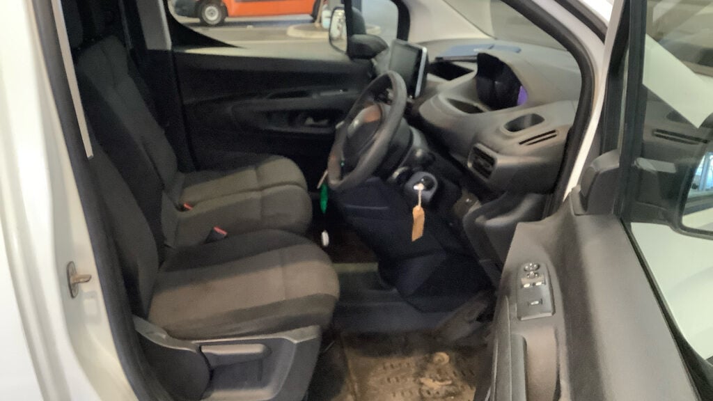 Used Peugeot Partner 2020 for sale - 77138729: Photo 9
