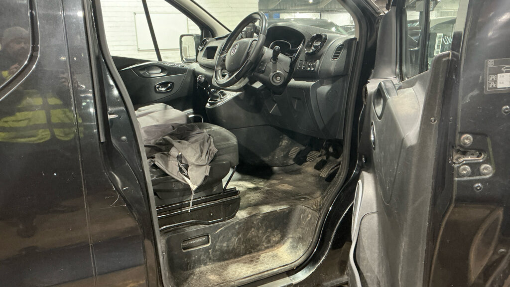 Used Vauxhall Vivaro 2017 for sale - 78198308: Photo 9