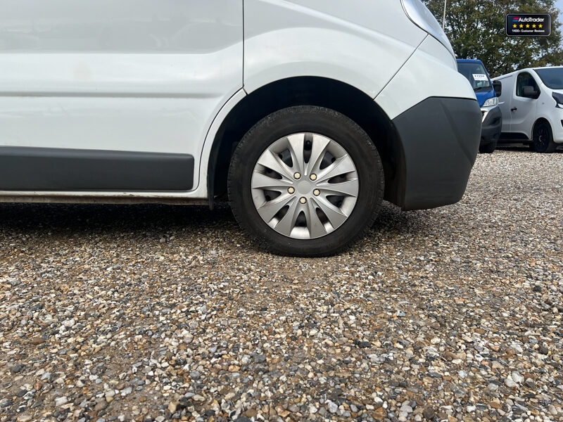 Used Vauxhall Vivaro 2011 for sale - 77041884: Photo 19