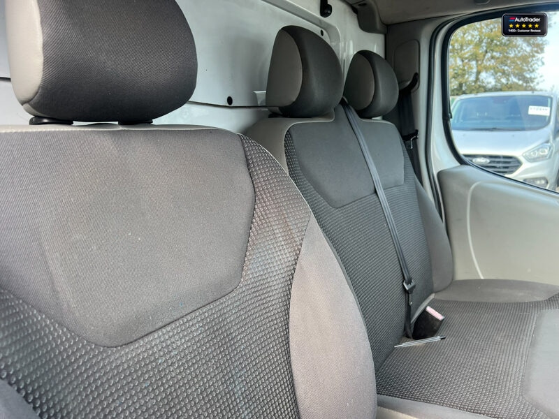 Used Vauxhall Vivaro 2011 for sale - 77041884: Photo 22