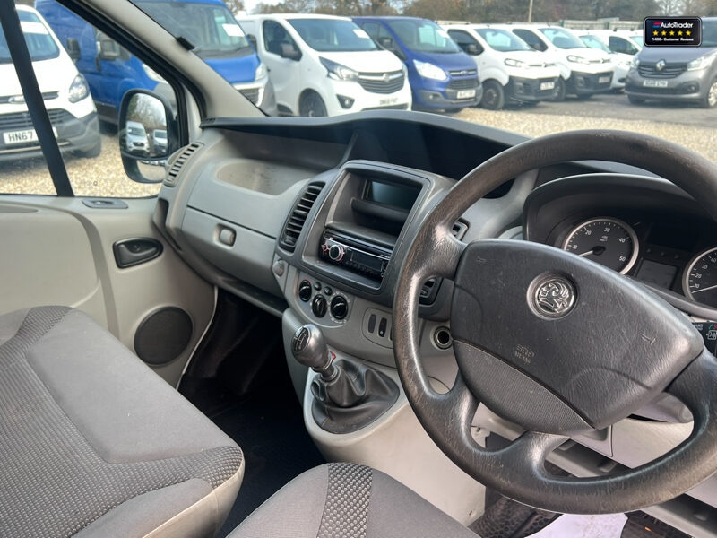 Used Vauxhall Vivaro 2011 for sale - 77041884: Photo 24