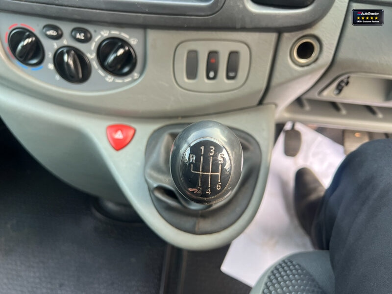 Used Vauxhall Vivaro 2011 for sale - 77041884: Photo 34