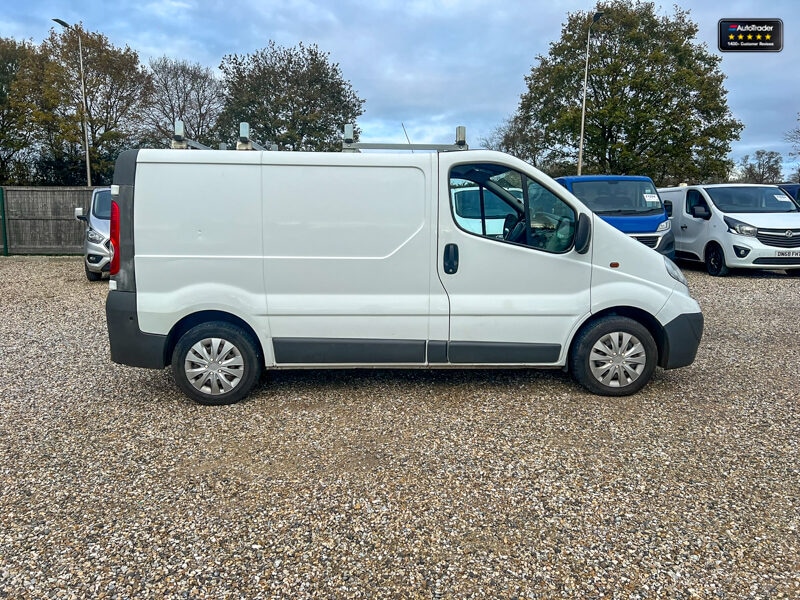Used Vauxhall Vivaro 2011 for sale - 77041884: Photo 5