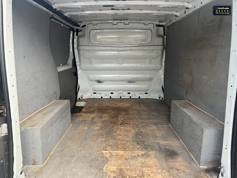 Used Vauxhall Vivaro 2011 for sale - 77041884: Photo 9
