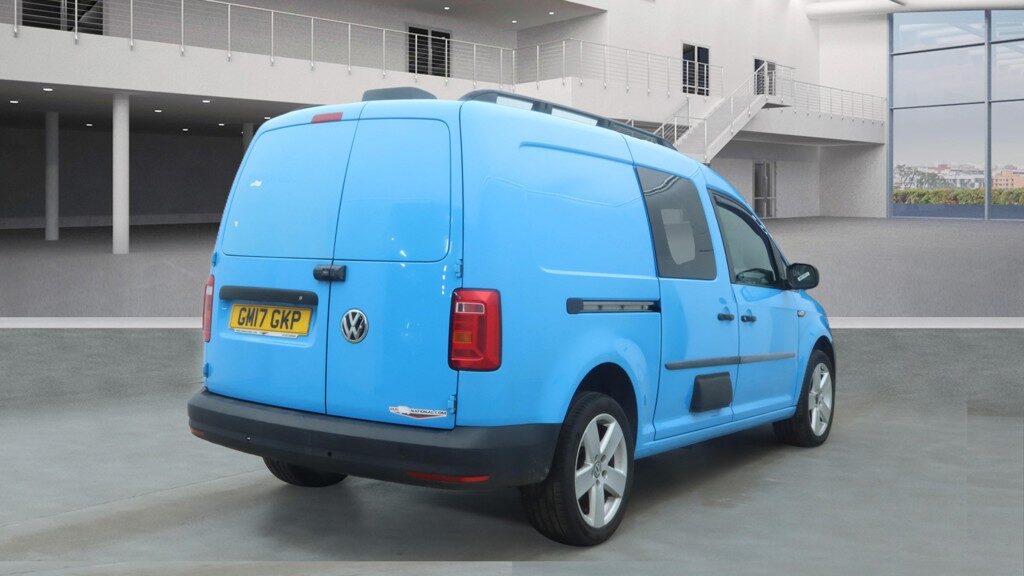 Used Volkswagen Caddy Maxi 2017 for sale - 77915580: Photo 4