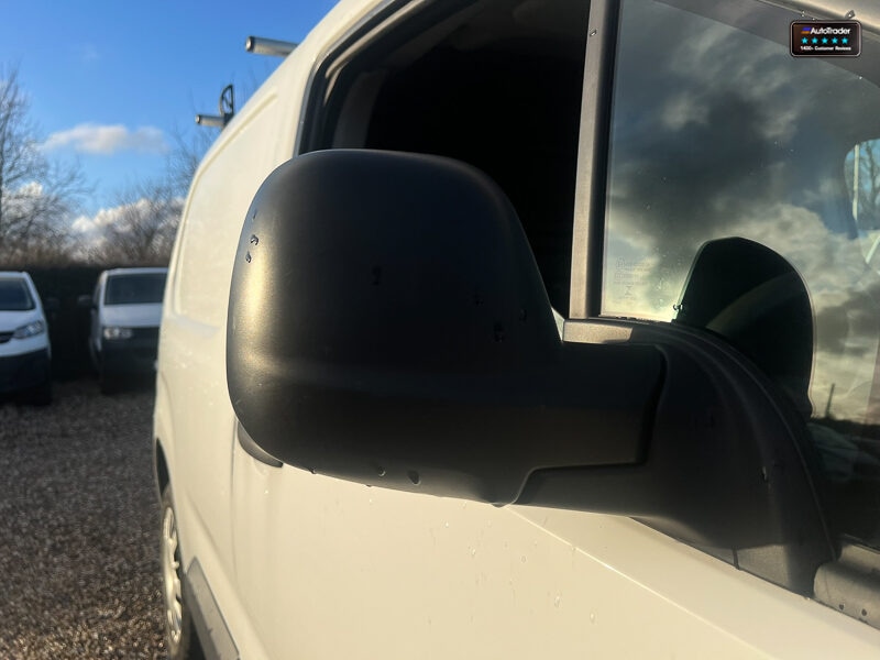 Used Vauxhall Combo 2020 for sale - 77107046: Photo 15