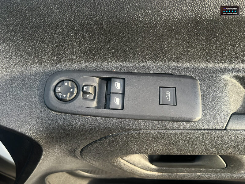 Used Vauxhall Combo 2020 for sale - 77107046: Photo 27