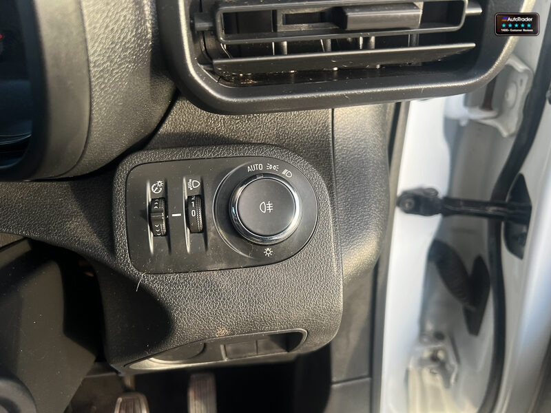 Used Vauxhall Combo 2020 for sale - 77107046: Photo 28