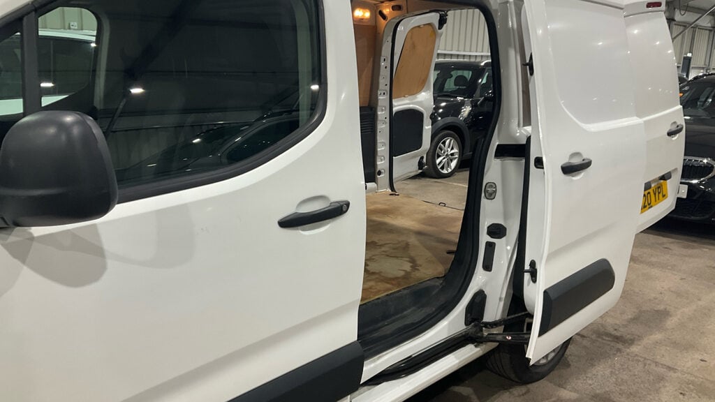 Used Vauxhall Combo 2020 for sale - 77107046: Photo 8