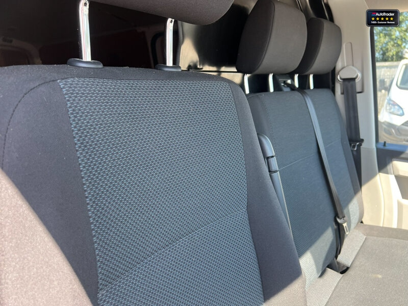 Used Volkswagen Transporter 2018 for sale - 77041648: Photo 23