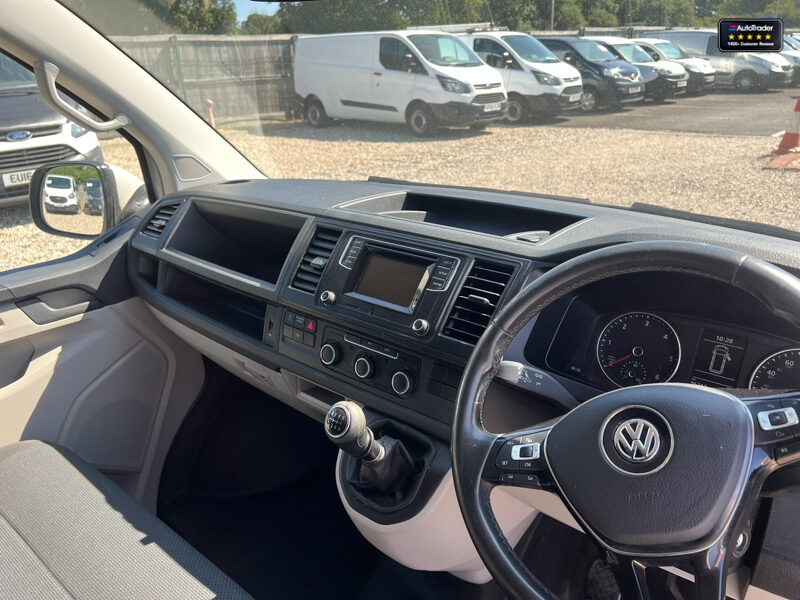 Used Volkswagen Transporter 2018 for sale - 77041648: Photo 25