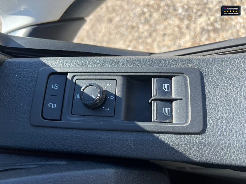 Used Volkswagen Transporter 2018 for sale - 77041648: Photo 26