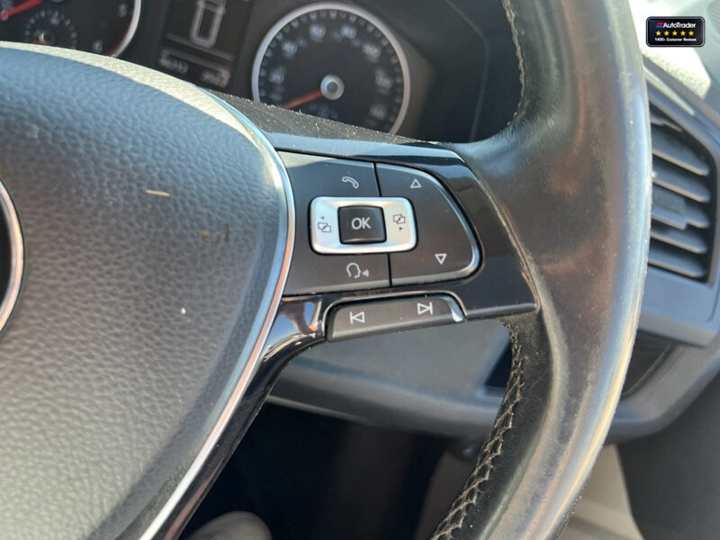 Used Volkswagen Transporter 2018 for sale - 77041648: Photo 30