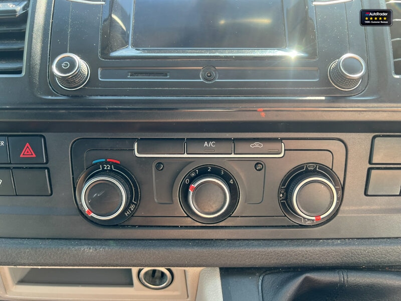 Used Volkswagen Transporter 2018 for sale - 77041648: Photo 34