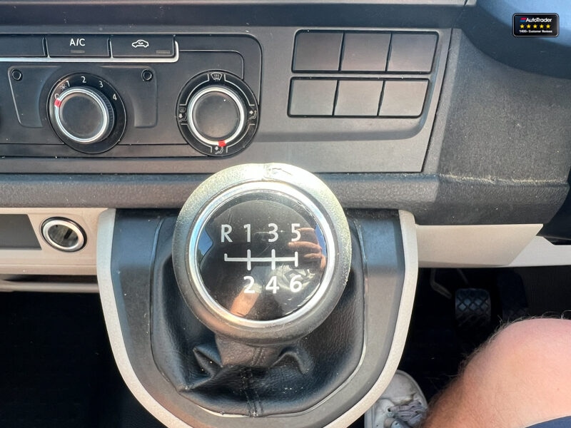 Used Volkswagen Transporter 2018 for sale - 77041648: Photo 36