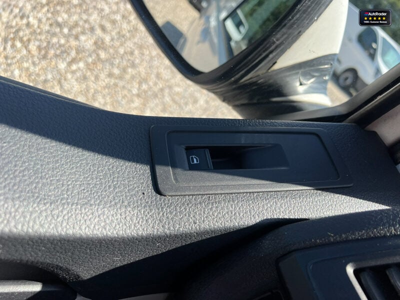 Used Volkswagen Transporter 2018 for sale - 77041648: Photo 37