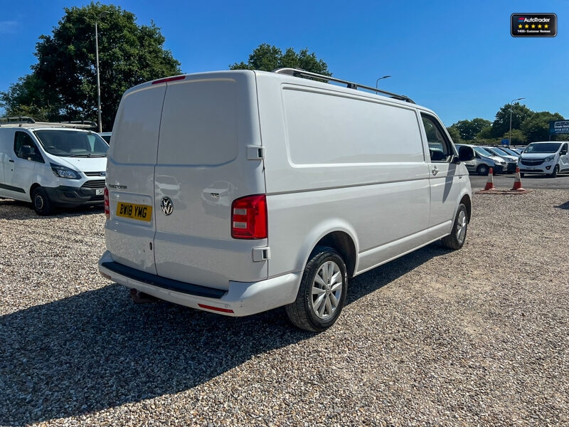 Used Volkswagen Transporter 2018 for sale - 77041648: Photo 6