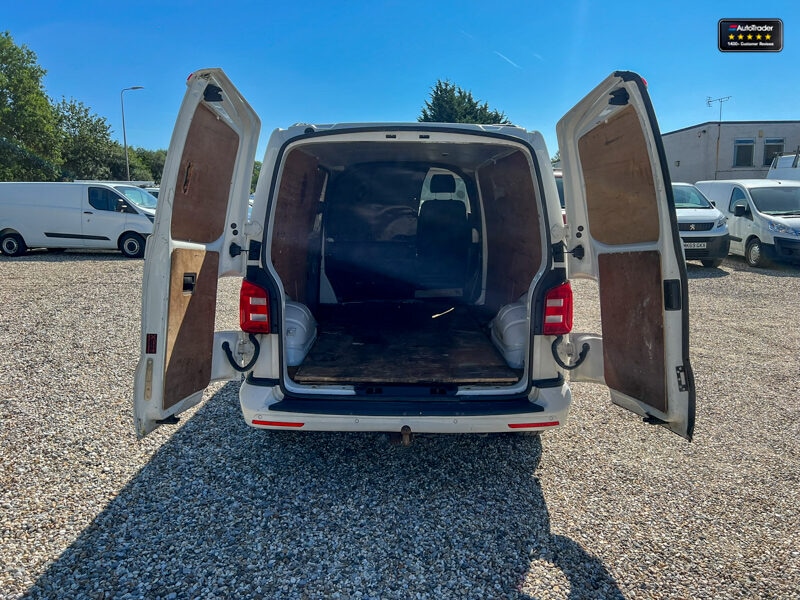 Used Volkswagen Transporter 2018 for sale - 77041648: Photo 8