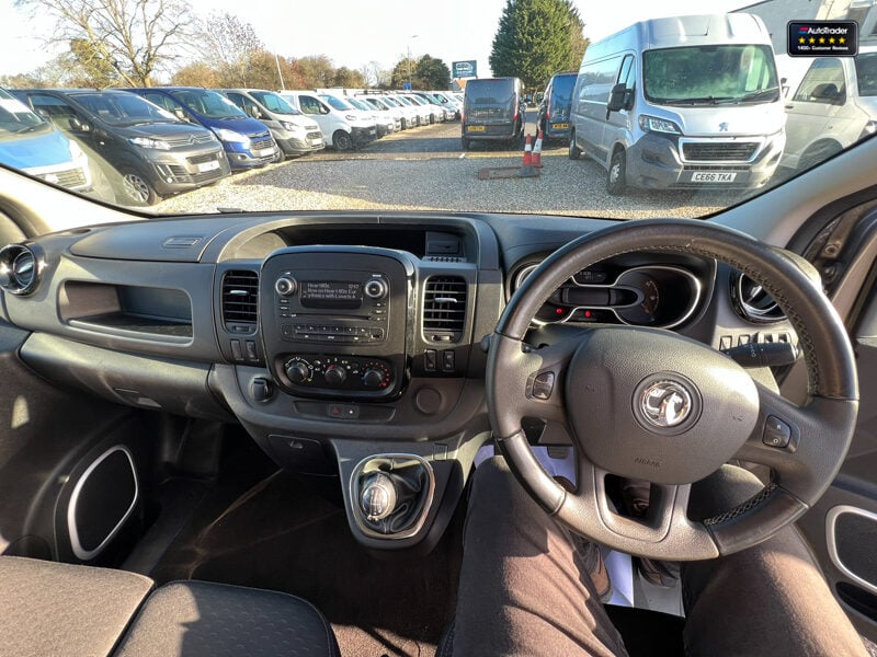 Used Vauxhall Vivaro 2018 for sale - 77042066: Photo 31