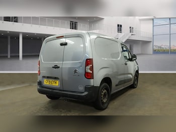 Used Citroen Berlingo 2019 for sale - 77758827: Photo