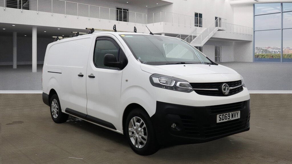 Used Vauxhall Vivaro 2019 for sale - 77363405: Photo 2