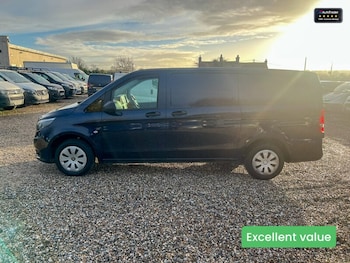 Used Mercedes-Benz Vito 2018 for sale - 77042009: Photo