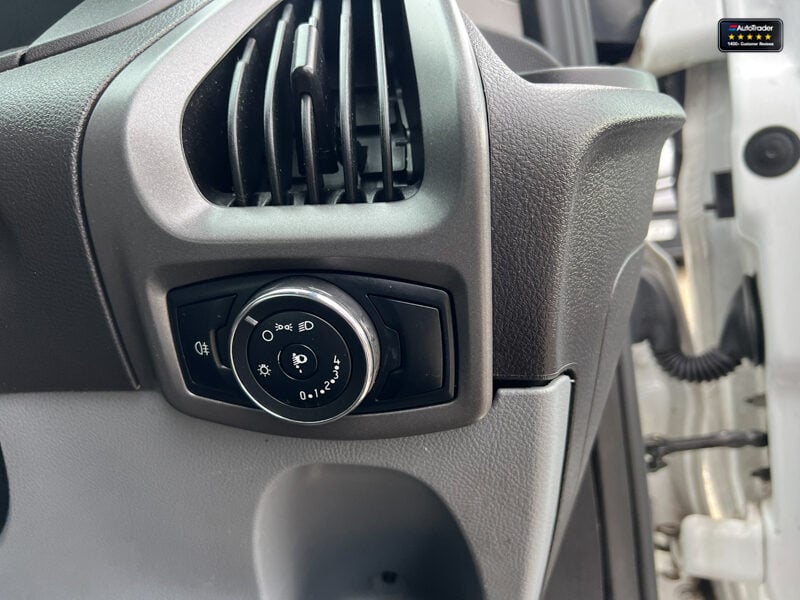 Used Ford Transit Custom 2017 for sale - 77041738: Photo 29