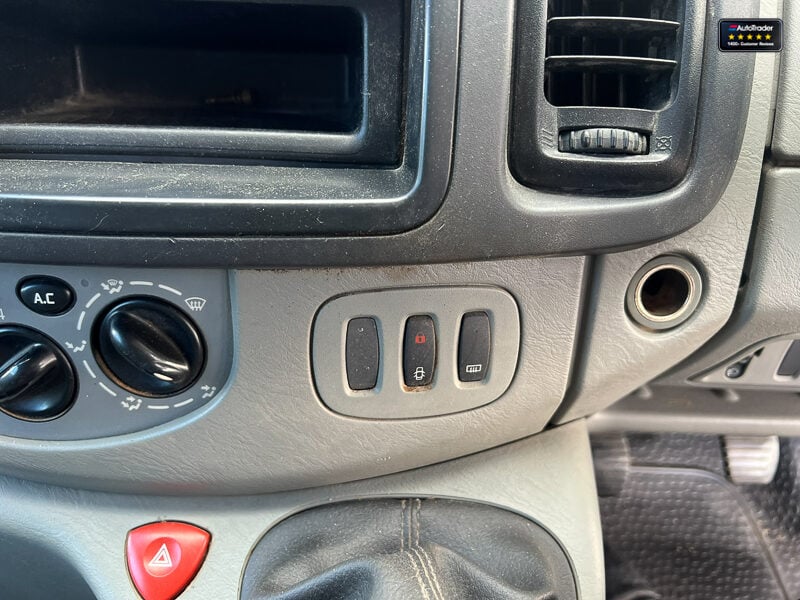 Used Vauxhall Vivaro 2013 for sale - 77041961: Photo 35