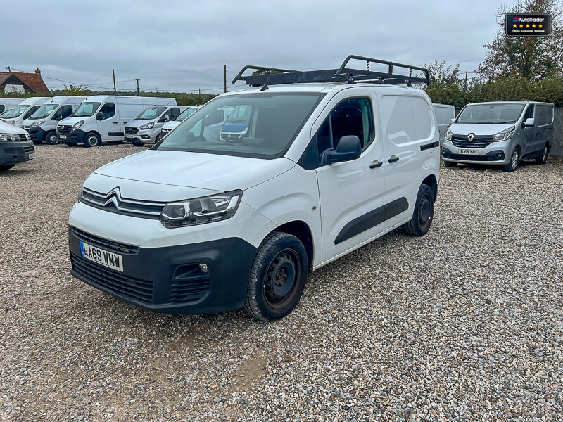 Used Citroen Berlingo 2020 for sale - 77041952: Photo 2