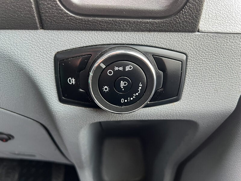 Used Ford Transit 2018 for sale - 77666009: Photo 38