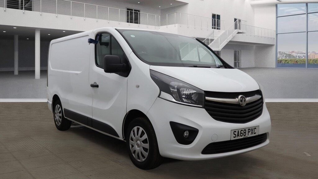 Used Vauxhall Vivaro 2018 for sale - 77375905: Photo 2